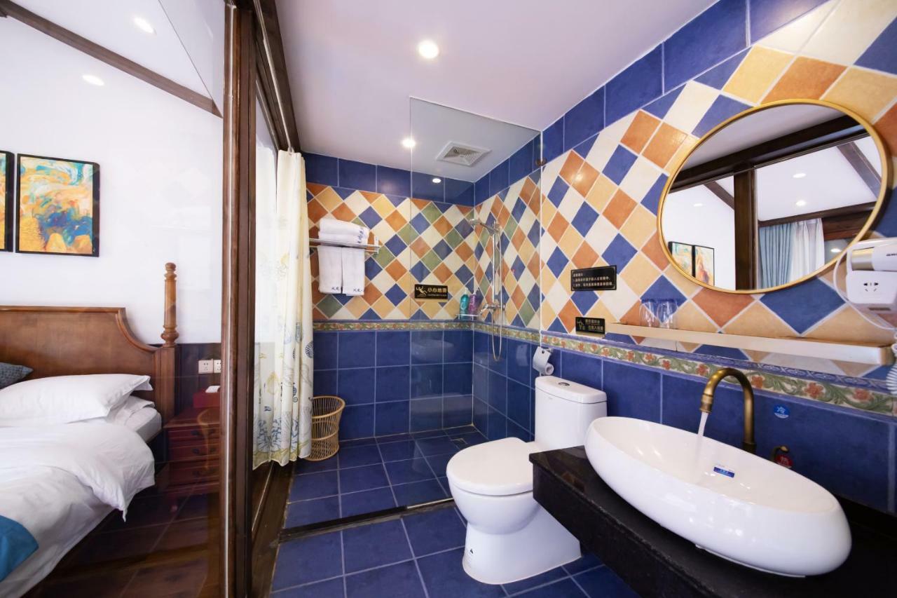Fenghuang Slowly Time Inn Экстерьер фото