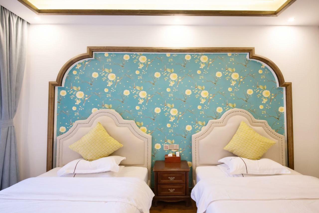 Fenghuang Slowly Time Inn Экстерьер фото